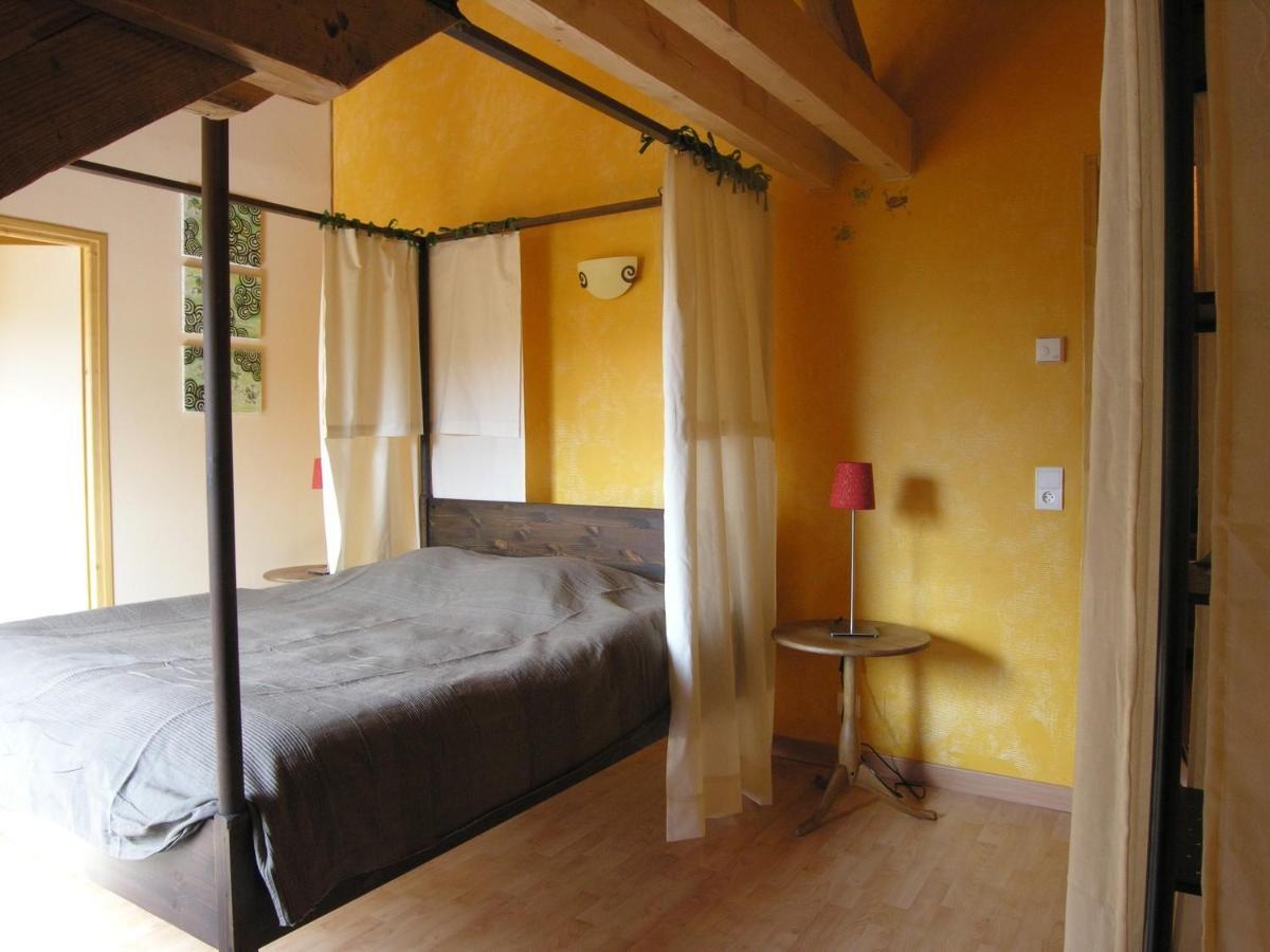 Le Moulin Des Oyes Bed & Breakfast Censeau Luaran gambar